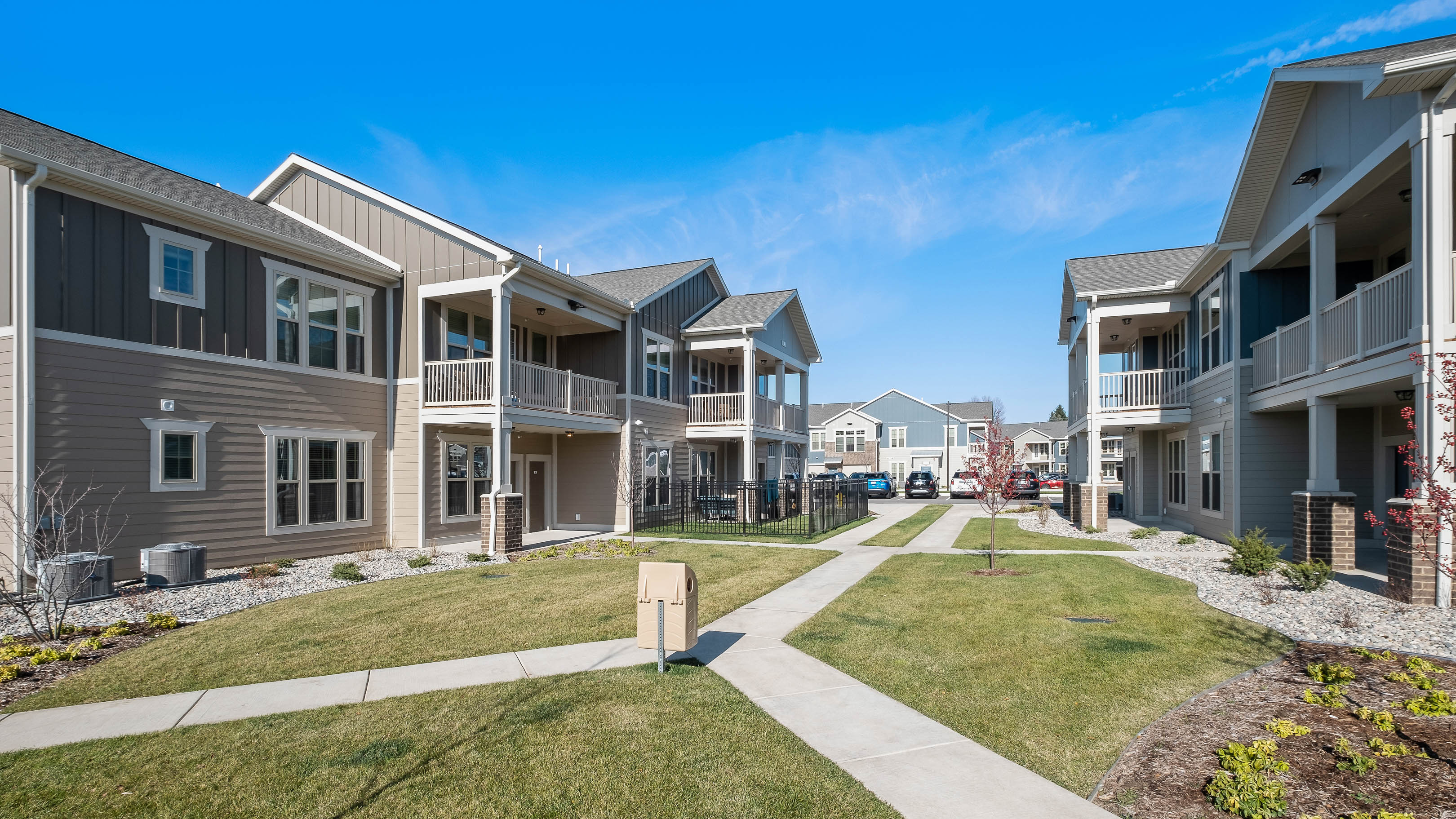 Photos of Springs at the Reserve Apartments in Wyoming, MI